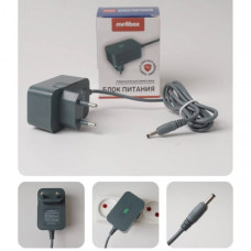 Блок питания Meltbox NH149 4.2V/1A (3.5x1.35), кабель 1,3м. Защита от короткого замыкания.